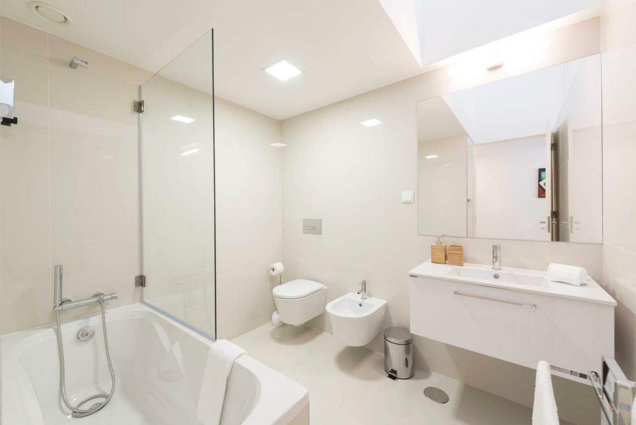 Bright Downtown Apartment OOporto Extérieur photo